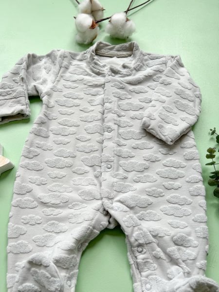 BULUT DESENLİ BEBEK TULUMU