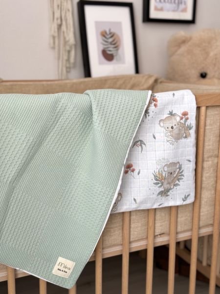 Çift Taraflı Müslin Bebek Battaniyesi | Doğal ve Nefes Alabilen Kumaş Koala Desen
