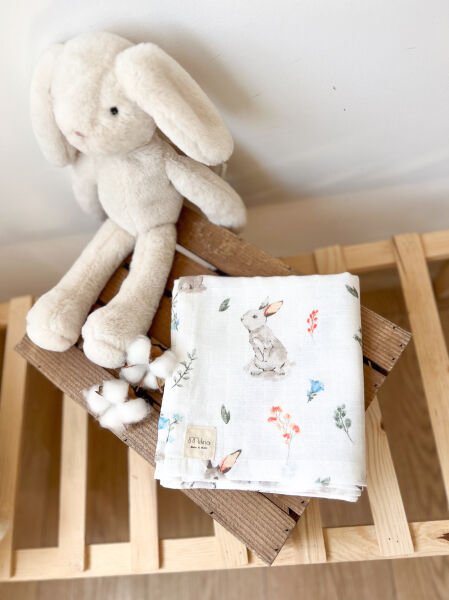 TAVŞAN DESENLİ MÜSLİN ÖRTÜ