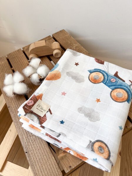 CAR PATTERNED MUSLIN CLOTH