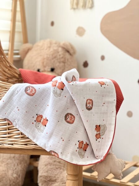DOUBLE SIDED TICKEN AND MUSLIN TILE - ANIMAL PRINT