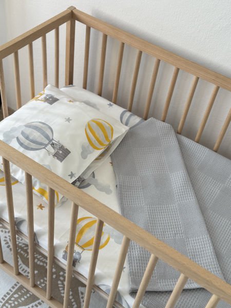 FLYING BALLOON PATTERNED PIECE SET