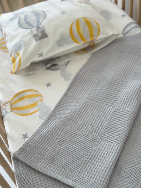 UÇAN BALON DESENLİ PİKE TAKIMI