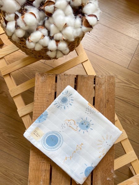 3’lü Müslin Bebek Örtüsü Seti – %100 Pamuk, Tek Kat, 75x85 cm, Gökkuşağı ve Güneş Desenli, Mavi Düz Renk  | Milna Baby Kids