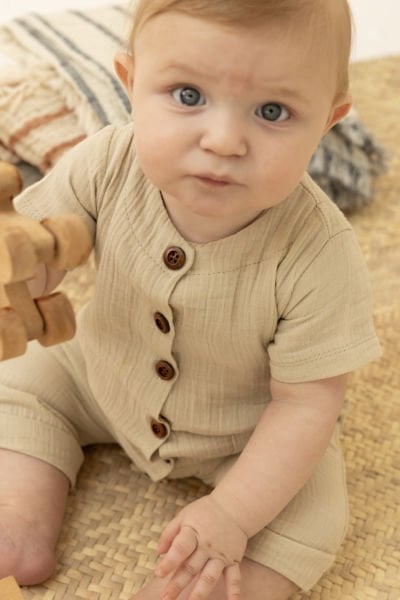 100% Cotton Muslin Baby Romper - Soft and Breathable Fabric (0-9 Months)