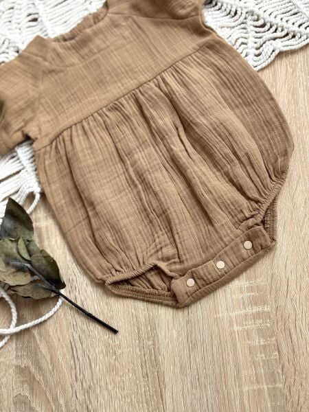%100 Pamuk Müslin Bebek Romper – Yazlık, Nefes Alan, Şık ve Konforlu Tasarım