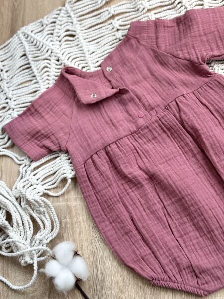 %100 Pamuk Müslin Bebek Romper – Yazlık, Nefes Alan, Şık ve Konforlu Tasarım